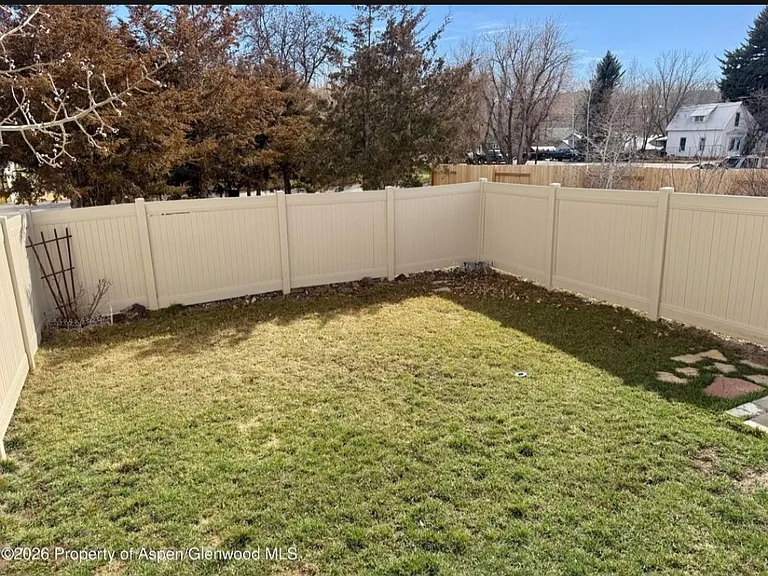 545 Water St — Photo 7