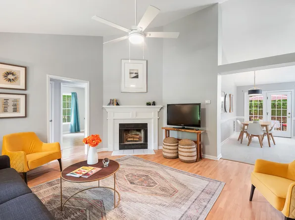 12 Casabelle Ct, Durham, NC 27713