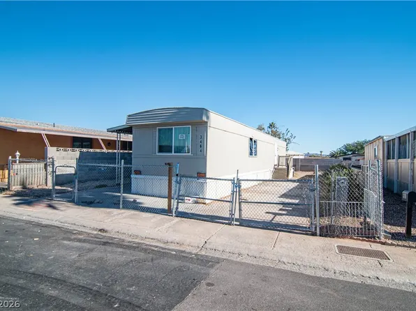 3464 Death Valley Dr, Las Vegas, NV 89122