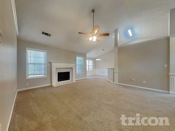 3rd image of 20 Tabitha Ct