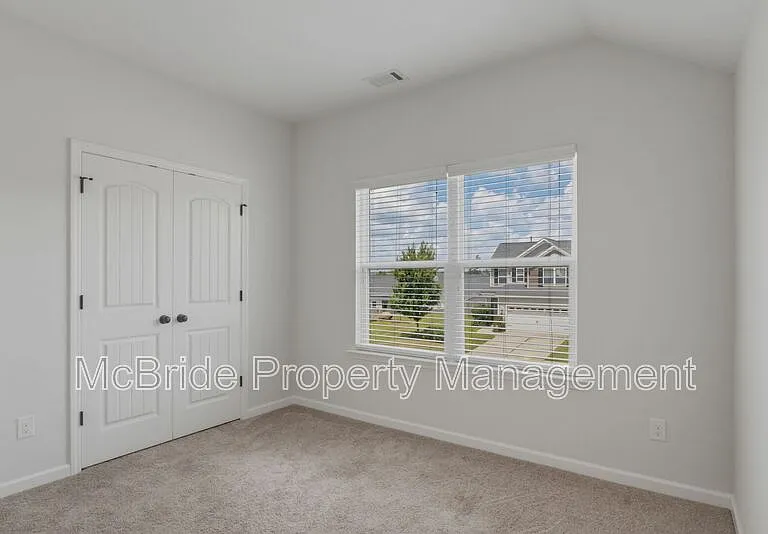 1653 Tralee Ct — Photo 13