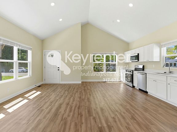 3rd image of 4521 Norwaldo Ave #A