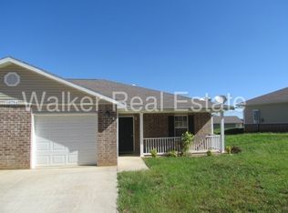 16754 Hunters Ridge Ln #B, Saint Robert, MO 65584