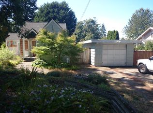 9821 39th Ave SW, Seattle, WA 98136