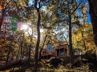 19182 Woodridge Rd, Garfield, AR 72732