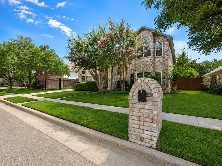 3321 Hazlewood Ct — Photo 37