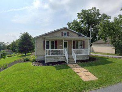 1 E Locust St, Enola, PA, 17025