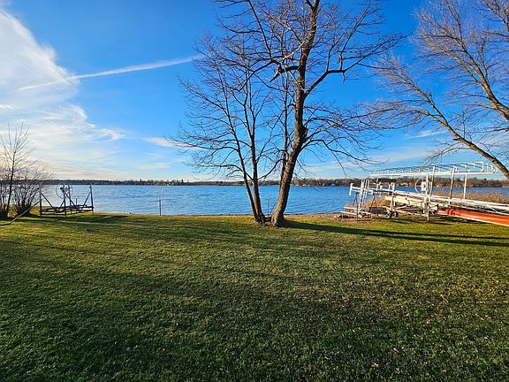 5th image of 34511 E Trinity Point Rd SE