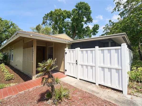7205 San Luis Ct, Tampa, FL 33634
