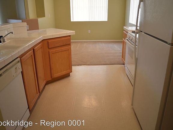 5th image of 2124 Calville St Unit 202