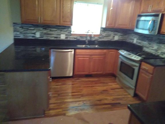 3rd image of 21824 Rose Hollow Dr