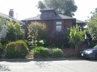 5738 Hermann St, Oakland, CA 94609