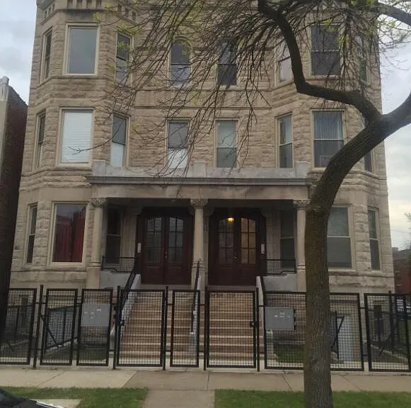 6551 S Ingleside Ave #1 — Photo 2