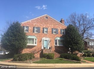 1511 Belle Haven Rd, Alexandria, VA 22307