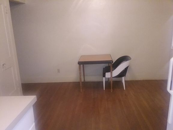 5th image of 2230 Blendon Pl Floor 2