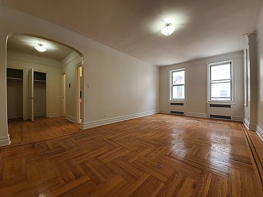 2nd image of 40 Shore Blvd #50C