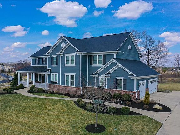3rd image of 4434 Serengeti Cir