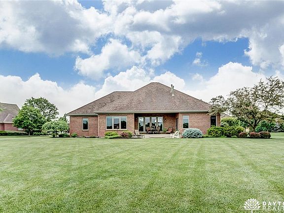 2nd image of 1141 Waters Edge Dr