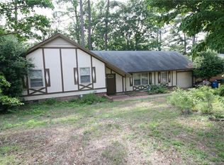1424 Paisley Ave, Fayetteville, NC 28304