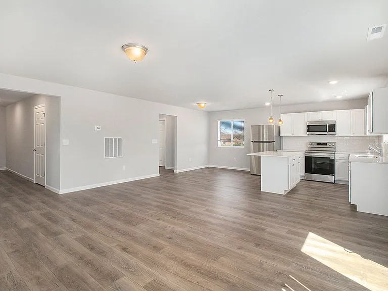 1302 Forest Valley Dr — Photo 8