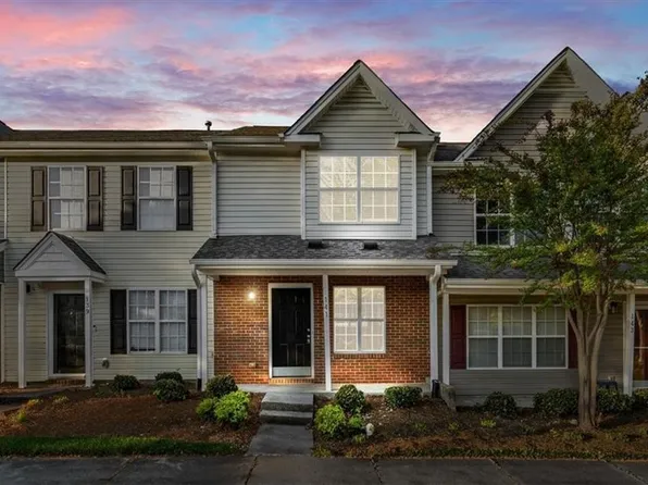 141 Bridford Downs Dr, Greensboro, NC 27407