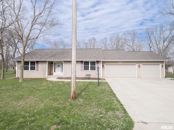 4405 E Terrace Dr, Chillicothe, IL 61523