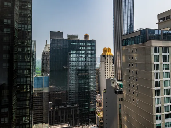 150 West 56th Street image 16 of 16