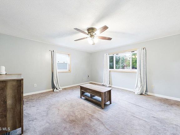 15th image of 507 Ralston Ave