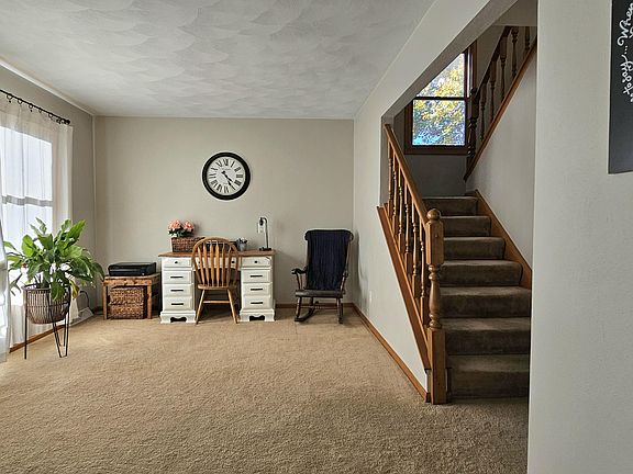 5th image of 315 Hidden Forest Ln