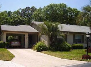 509 Finsbury Cir UNIT A, Sun City Center, FL 33573