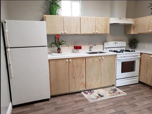1st image of 27238 Dunbar Pl