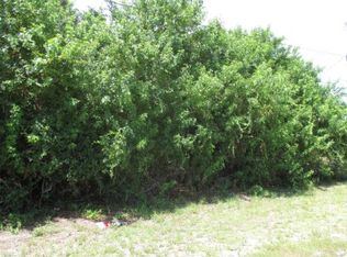 951 SW Haleyberry Ave, Port Saint Lucie, FL 34953