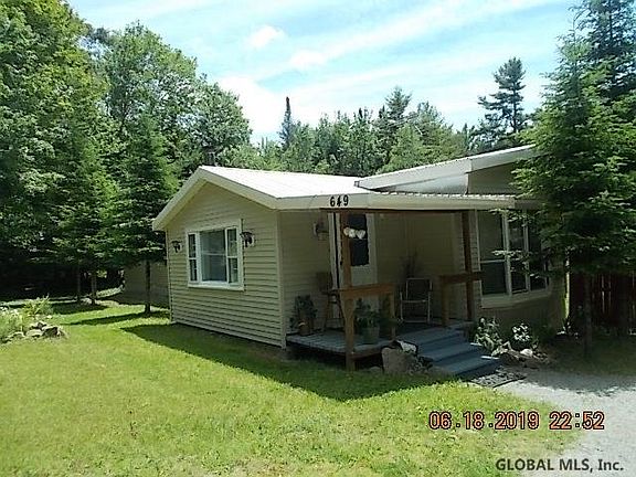 3rd image of 649 Alden Ave