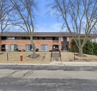 4155 West Rivers Edge CIRCLE #24, Brown Deer, WI, 53209