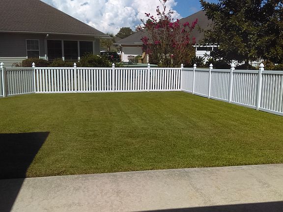 Patio & Fenced In Yard