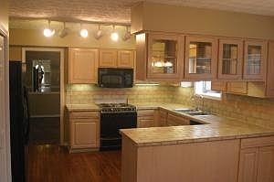 2nd image of 884 Prince William Ln