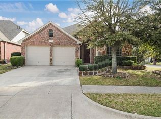 7052 Northstar Dr, Grand Prairie, TX 75054