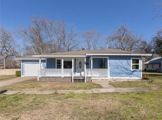 510 Green St, Rockdale, TX 76567