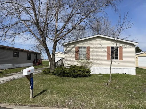 44 Swan Ln #44SWAN, Beecher, IL 60401