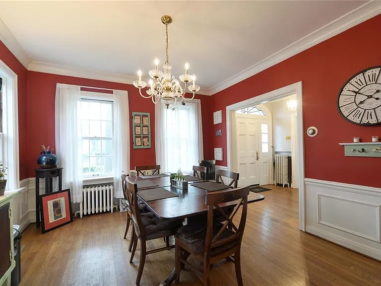 31 Algonquin Wood Pl — Photo 14