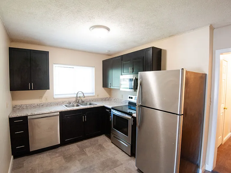 521 N Washington St — Photo 4