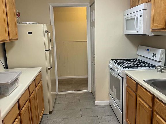 3rd image of 3813 Saint Barnabas Rd APT T3