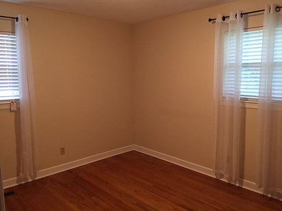 4th image of 4612 Bonnie Way Dr