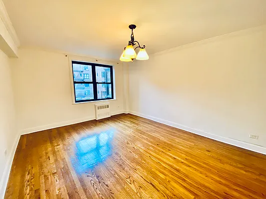 Sold by Evans Real Estate | media 2