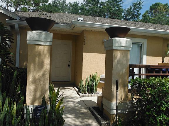 2nd image of 1317 Lucaya Cir