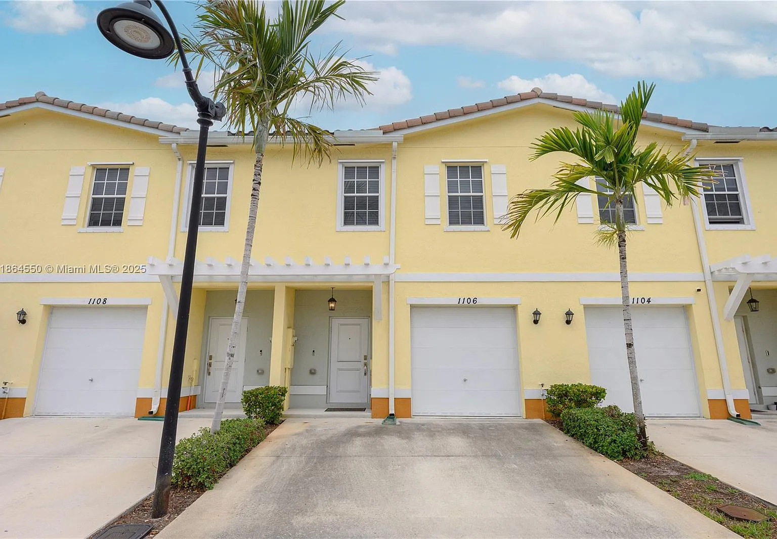 3 bed, 1496 sqft, $3,000 — Photo 1