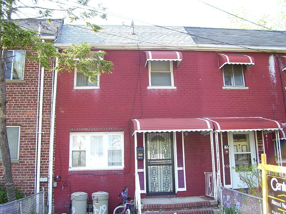 1st image of 15319 Arlington Ter
