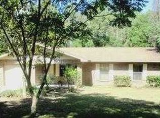 7440 Sunnyside Dr, Leesburg, FL 34748
