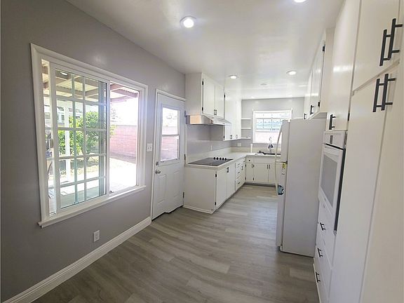 5th image of 10620 Gridley Rd