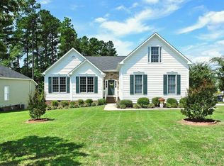 112 Evergreen View Dr, Holly Springs, NC 27540